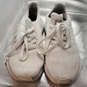 Adidas Running Shoes SZ 6.5